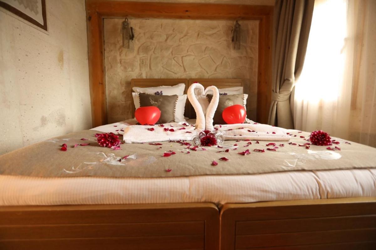 Anatelein Cave Hotel Учисар Номер фото