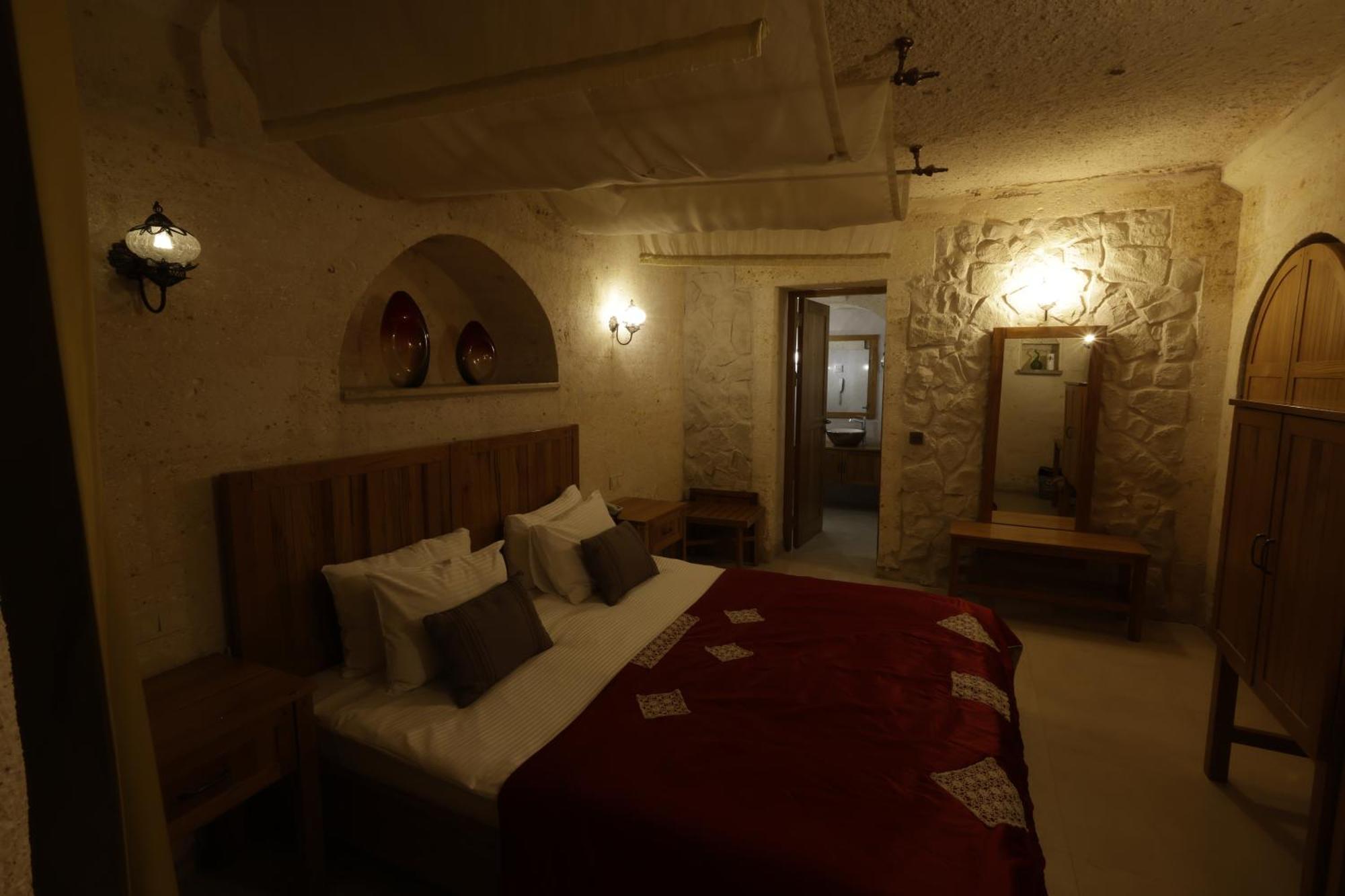 Anatelein Cave Hotel Учисар Экстерьер фото